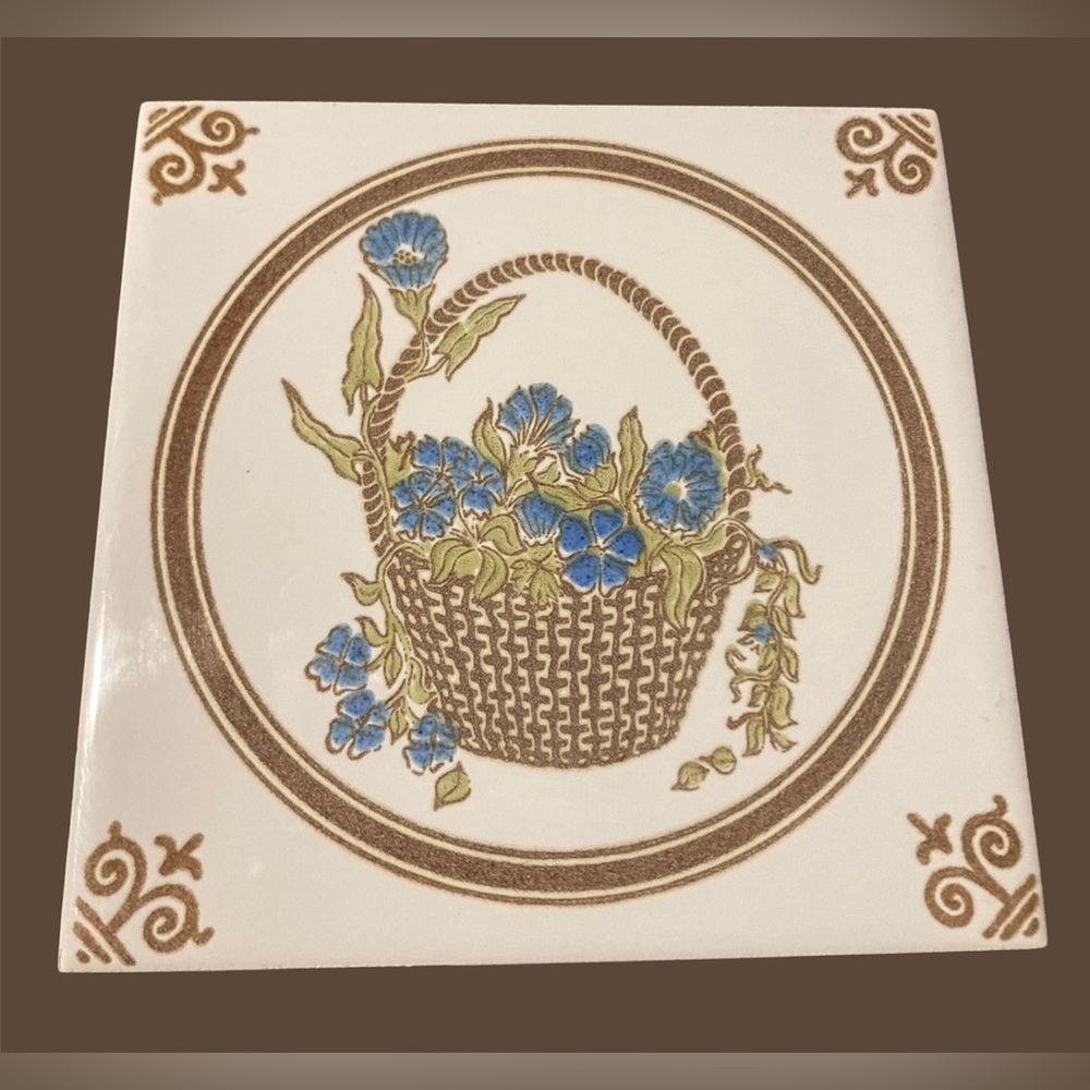 Vintage Villeroy & Boch ceramic tile